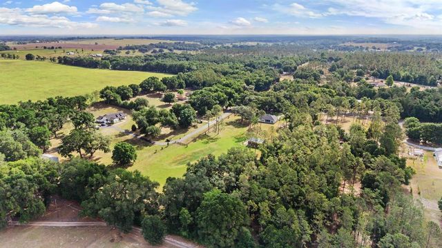 17833 HYLAND LANE, Dade City, FL 33523