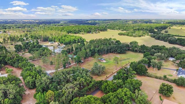 17833 HYLAND LANE, Dade City, FL 33523