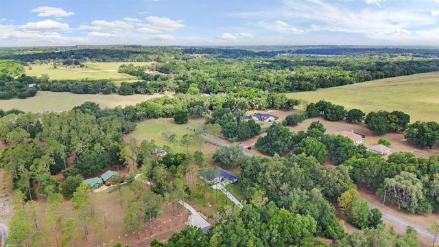 17833 HYLAND LANE, Dade City, FL 33523