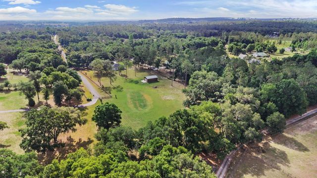 17833 HYLAND LANE, Dade City, FL 33523
