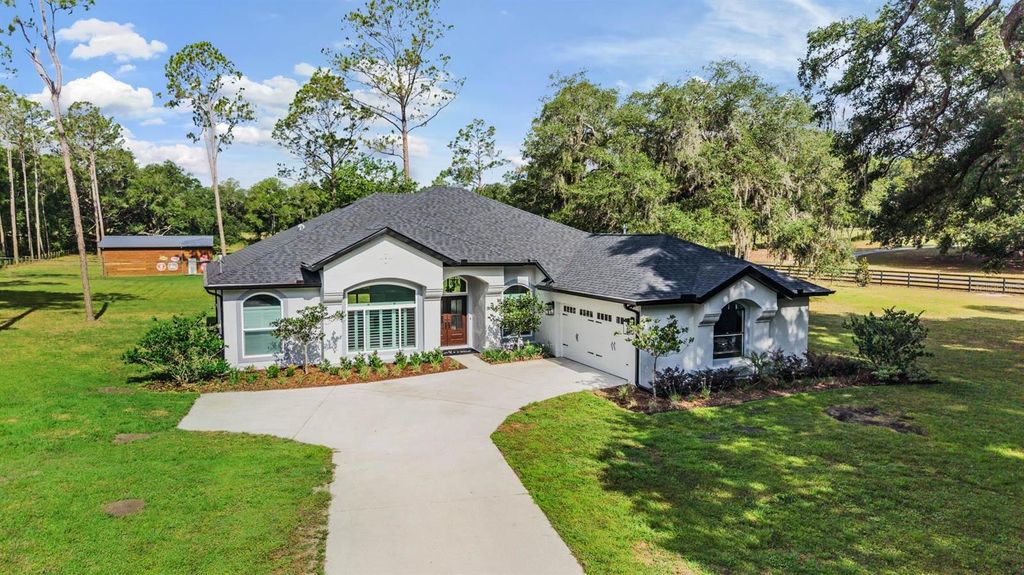 17833 HYLAND LANE, Dade City, FL 33523
