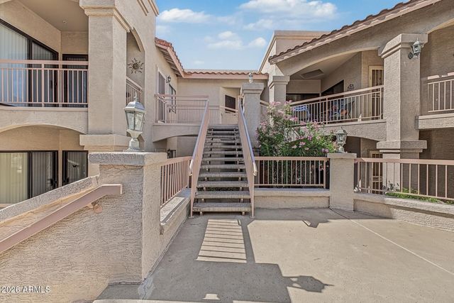9151 W GREENWAY Road 226, Peoria, AZ 85381