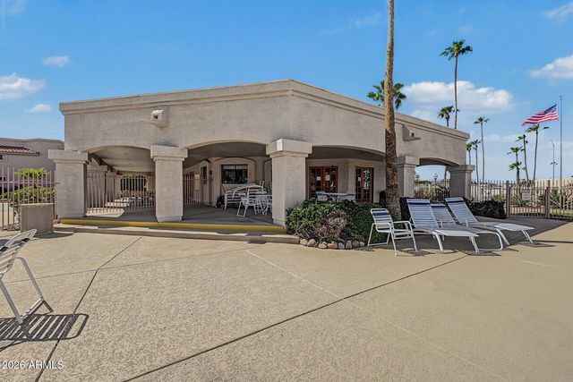 9151 W GREENWAY Road 226, Peoria, AZ 85381