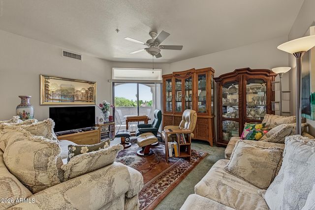 9151 W GREENWAY Road 226, Peoria, AZ 85381
