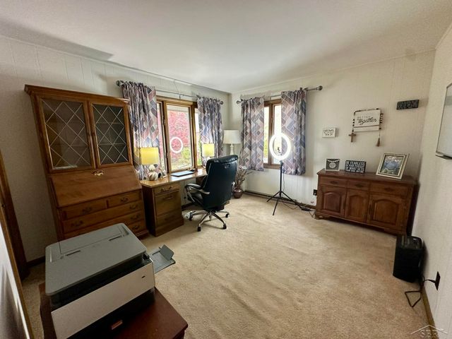 859 Foxboro Road, Saginaw, MI 48638