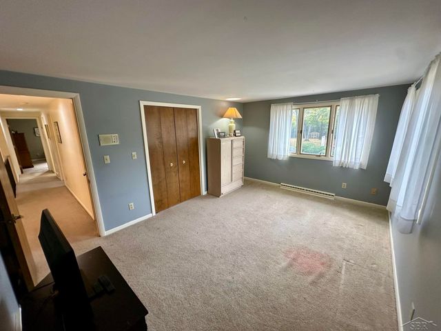 859 Foxboro Road, Saginaw, MI 48638