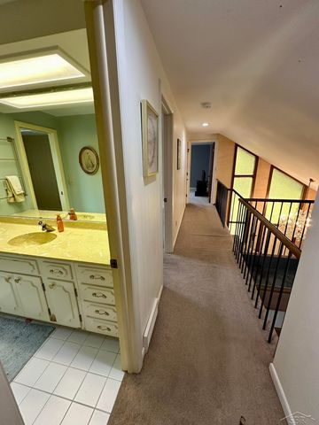 859 Foxboro Road, Saginaw, MI 48638