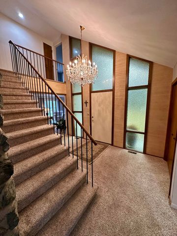 859 Foxboro Road, Saginaw, MI 48638