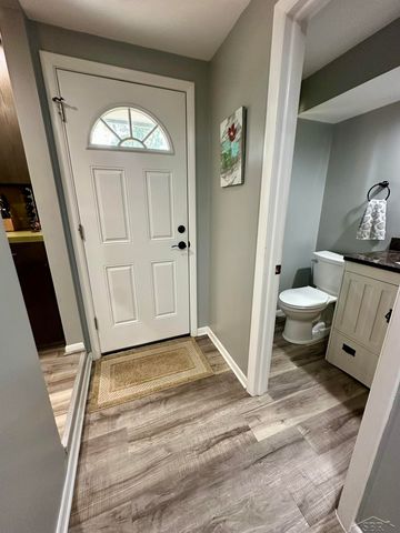 859 Foxboro Road, Saginaw, MI 48638