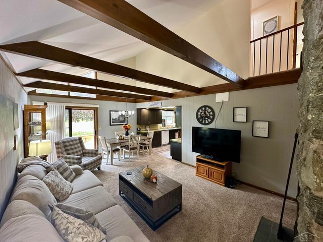 859 Foxboro Road, Saginaw, MI 48638