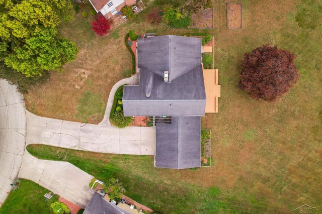 859 Foxboro Road, Saginaw, MI 48638