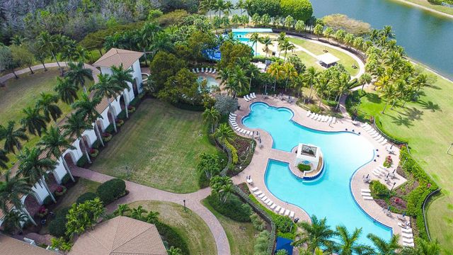 9861 Woodworth Court, Wellington, FL 33414
