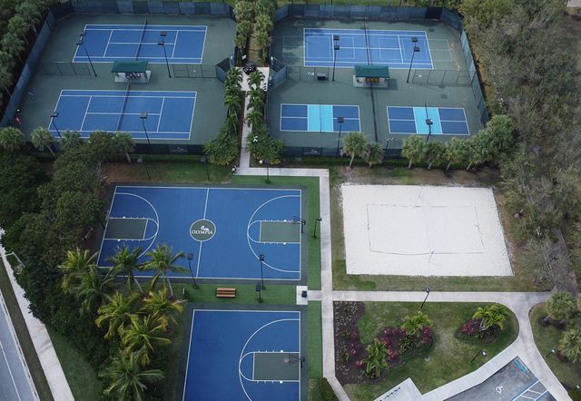 9861 Woodworth Court, Wellington, FL 33414