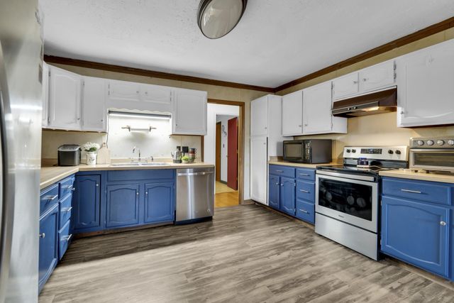 1305 Brinkley Rd, Murfreesboro, TN 37128