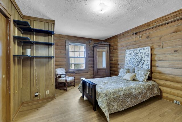 1305 Brinkley Rd, Murfreesboro, TN 37128