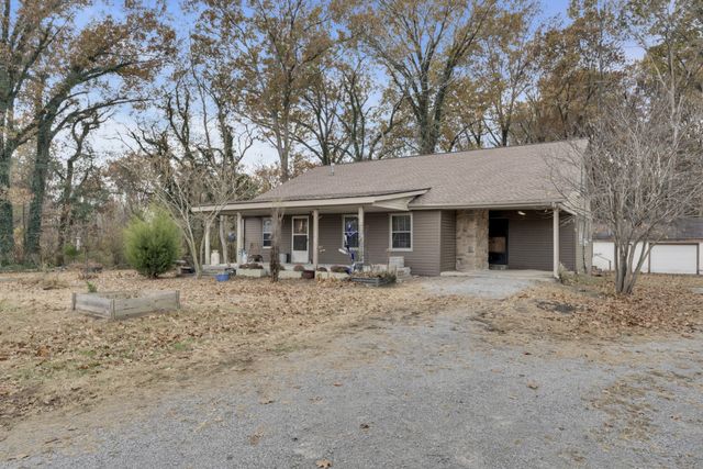 1305 Brinkley Rd, Murfreesboro, TN 37128