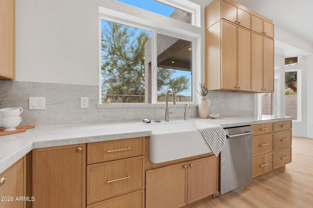 7703 E SAYAN Street, Mesa, AZ 85207
