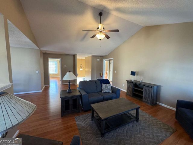 14 Independence Way NE, Cartersville, GA 30121