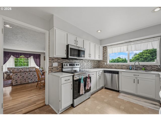 14965 Sw BULL MOUNTAIN Rd, Tigard, OR 97224