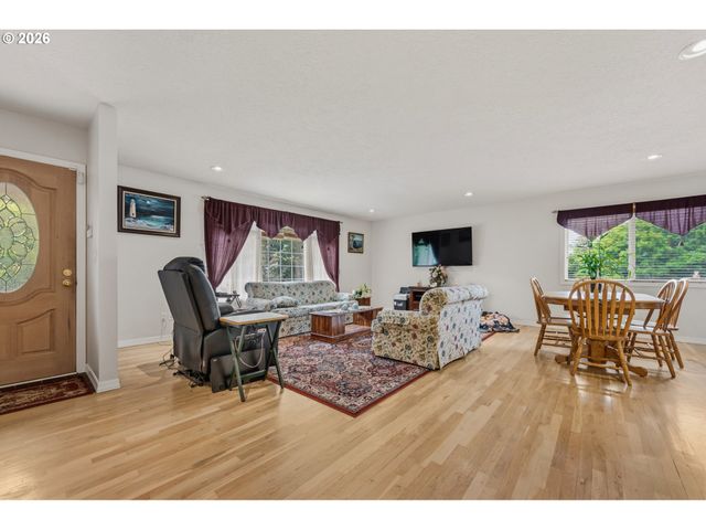 14965 Sw BULL MOUNTAIN Rd, Tigard, OR 97224