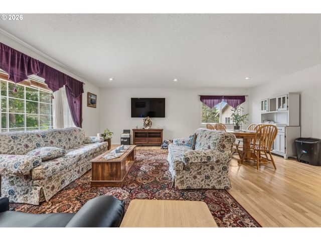 14965 Sw BULL MOUNTAIN Rd, Tigard, OR 97224