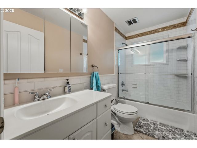 14965 Sw BULL MOUNTAIN Rd, Tigard, OR 97224