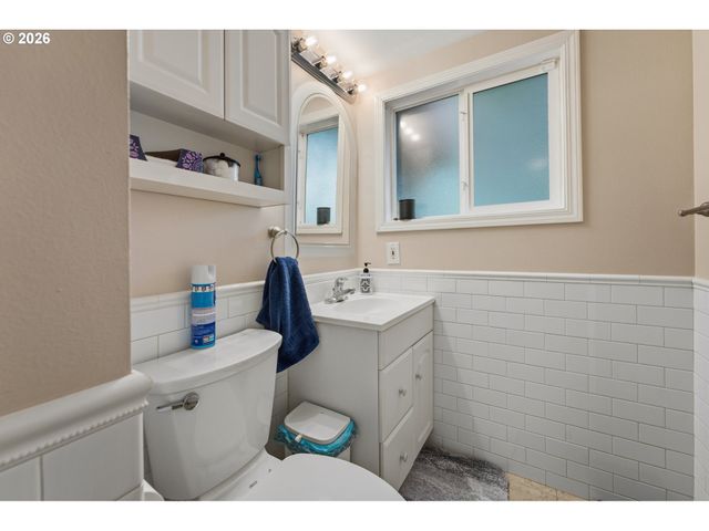 14965 Sw BULL MOUNTAIN Rd, Tigard, OR 97224