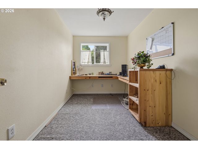 14965 Sw BULL MOUNTAIN Rd, Tigard, OR 97224