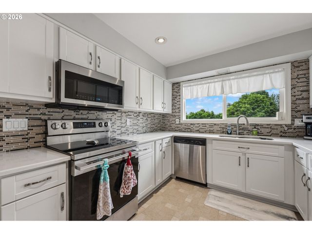 14965 Sw BULL MOUNTAIN Rd, Tigard, OR 97224