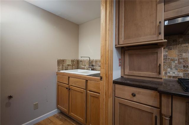 404 S SUNSET Lane, Raymore, MO 64083