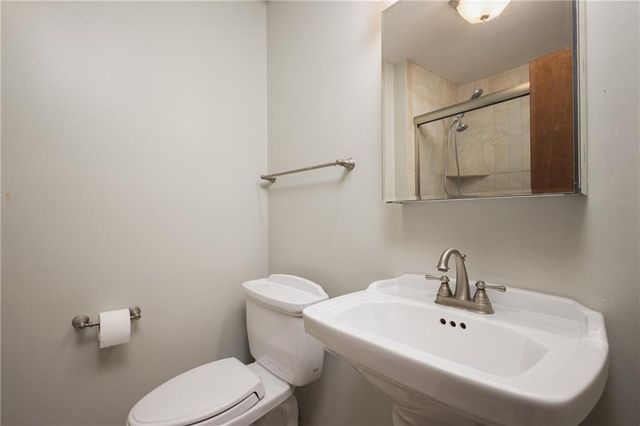 404 S SUNSET Lane, Raymore, MO 64083