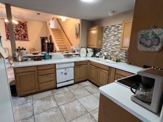 1003 W Lovers Lane, Arlington, TX 76013