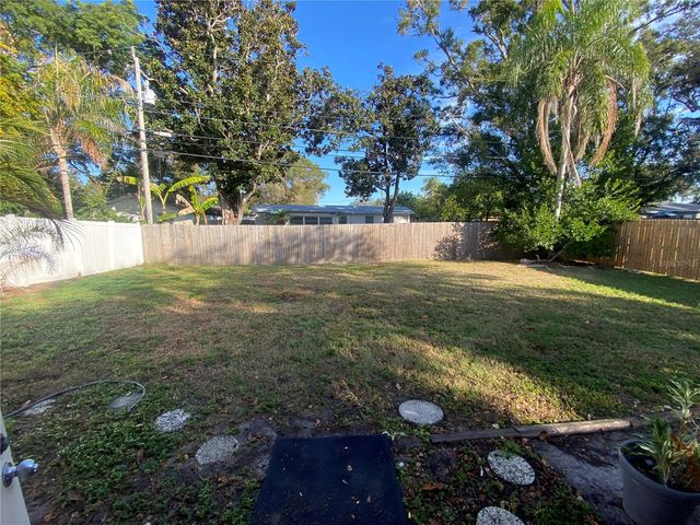 1120 8TH AVENUE NE, Largo, FL 33770