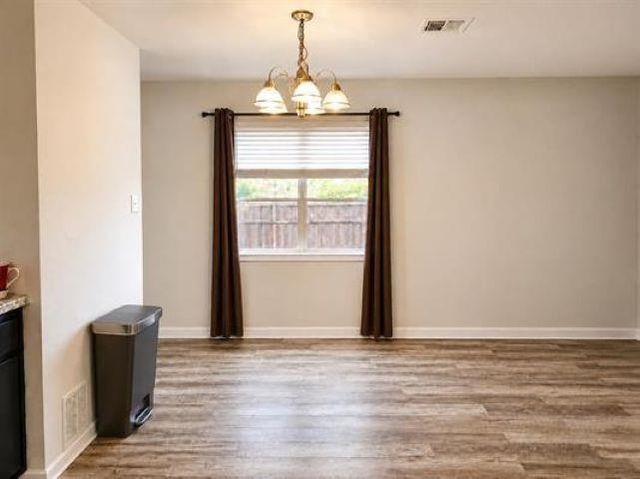 4639 NW Santa Fe Ave, Lawton, OK 73505