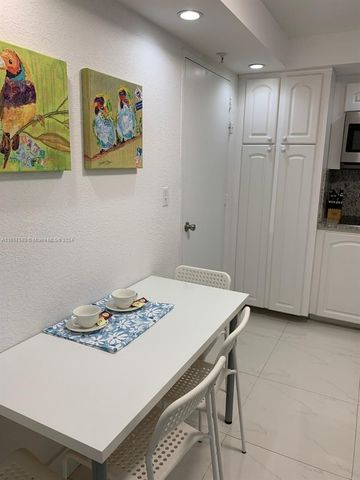 3801 S Ocean Dr 12M, Hollywood, FL 33019