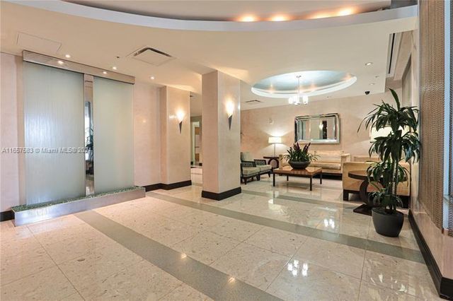 3801 S Ocean Dr 12M, Hollywood, FL 33019