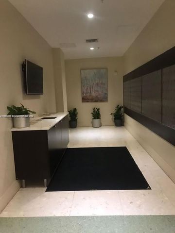 3801 S Ocean Dr 12M, Hollywood, FL 33019