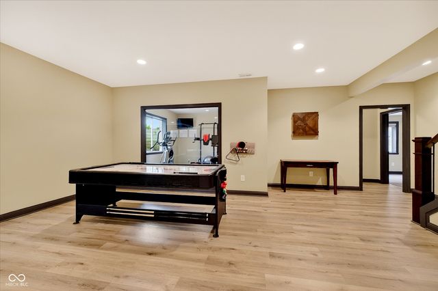 628 Woodbury Hill Drive, Westfield, IN 46074
