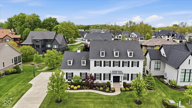 628 Woodbury Hill Drive, Westfield, IN 46074