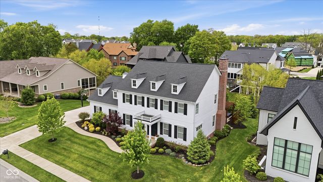 628 Woodbury Hill Drive, Westfield, IN 46074