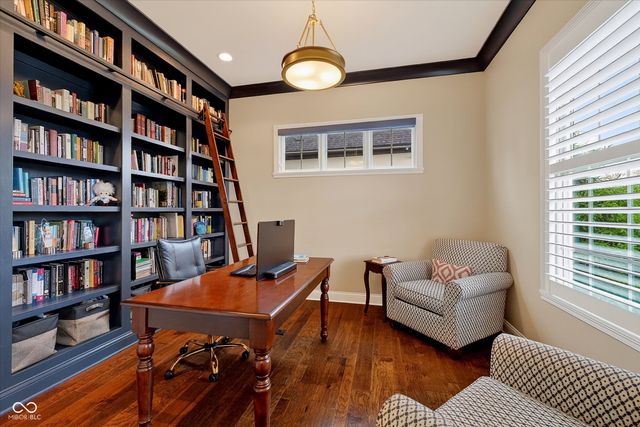 628 Woodbury Hill Drive, Westfield, IN 46074