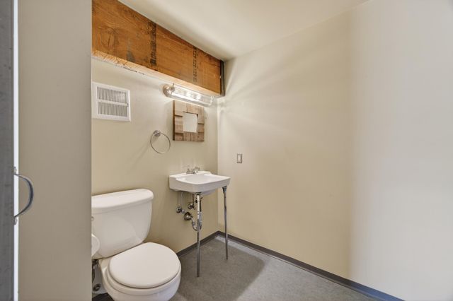 801 Washington Avenue N 322, Minneapolis, MN 55401
