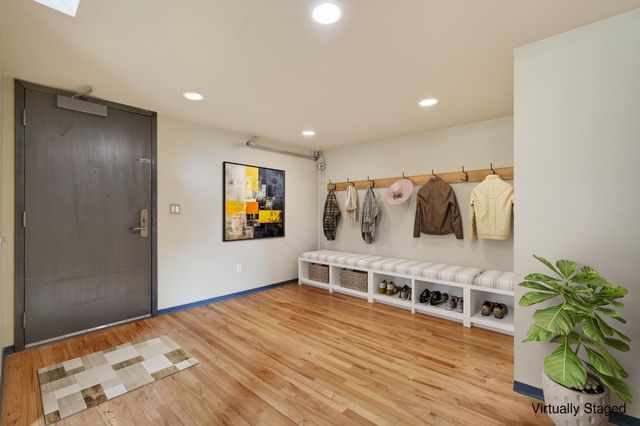 801 Washington Avenue N 322, Minneapolis, MN 55401