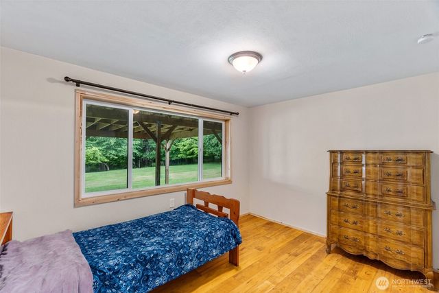 508 Ocean Beach Road, Hoquiam, WA 98550