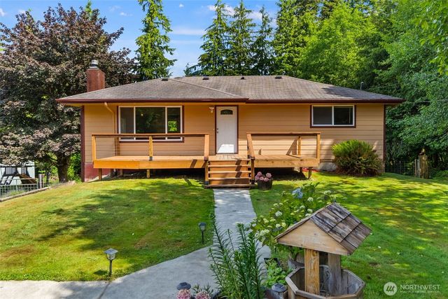 508 Ocean Beach Road, Hoquiam, WA 98550