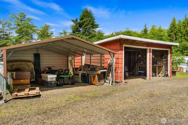 508 Ocean Beach Road, Hoquiam, WA 98550