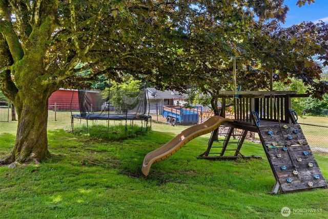 508 Ocean Beach Road, Hoquiam, WA 98550
