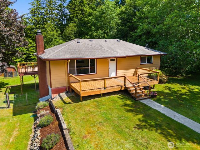 508 Ocean Beach Road, Hoquiam, WA 98550