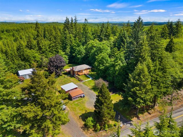 508 Ocean Beach Road, Hoquiam, WA 98550