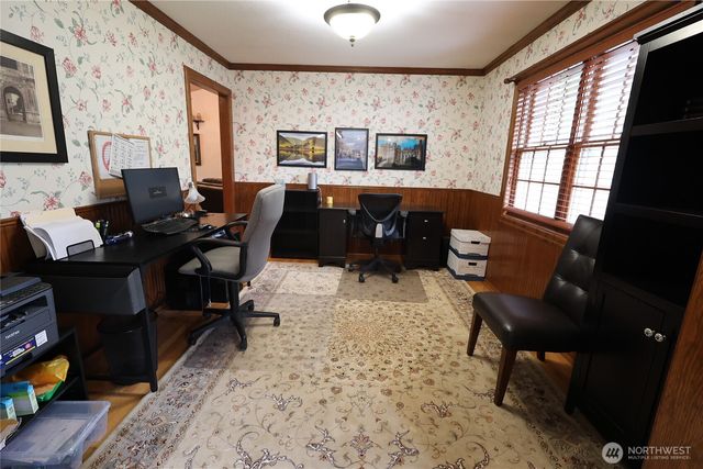 2706 Walnut Loop NW, Olympia, WA 98502